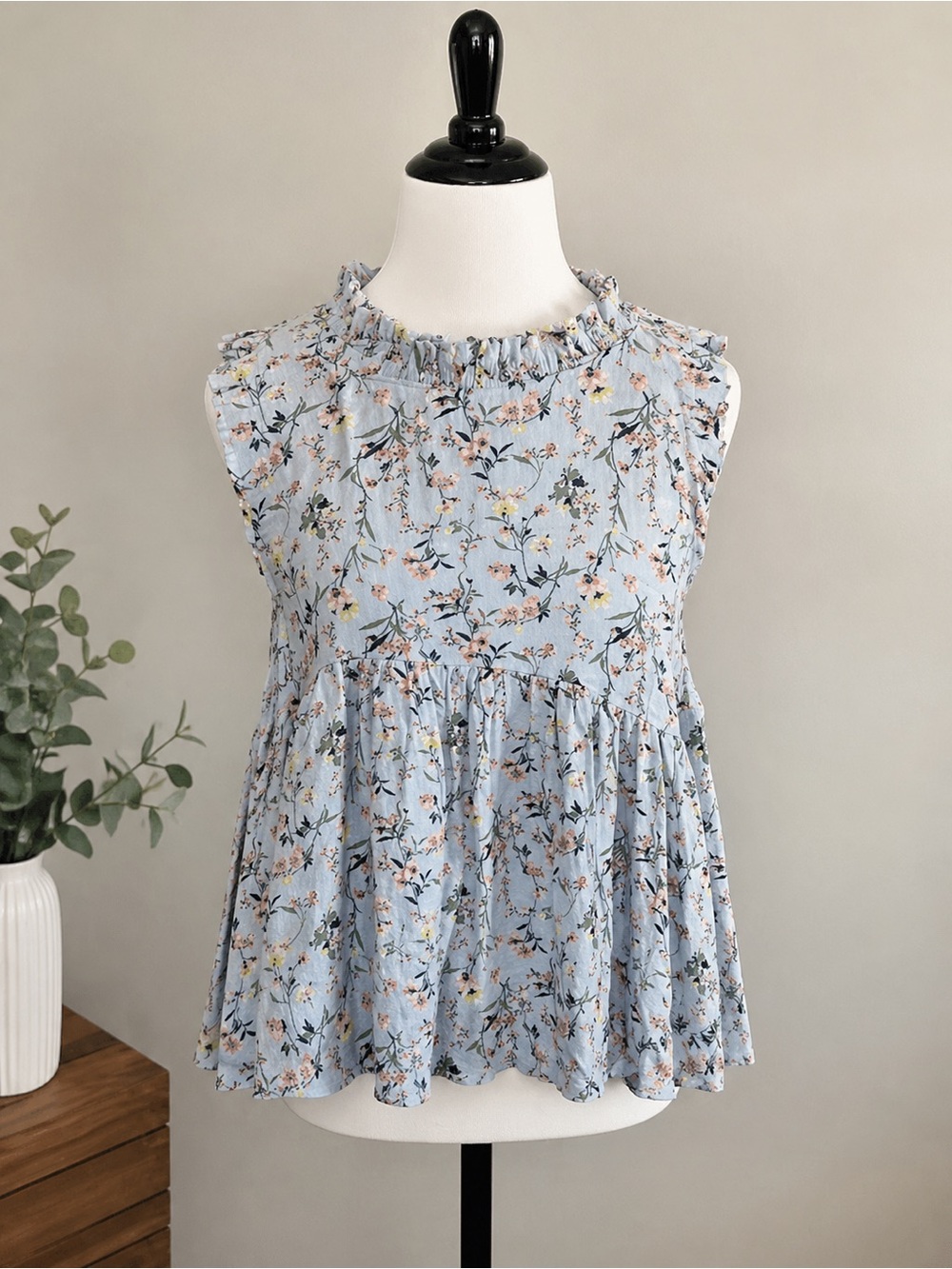 Lovely Melody Light Blue Floral Ruffle-Neck Tank